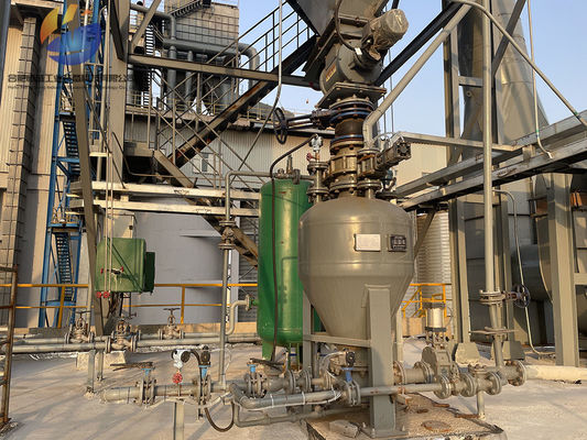 อุปกรณ์ขนส่งระยะหนา ปั๊มถัง ความจุในการขนส่งขนาดใหญ่สําหรับปูนโค๊ก